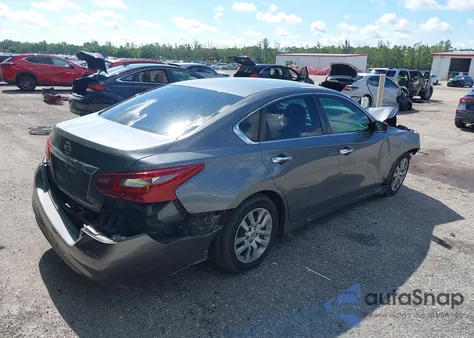 2018 Nissan Altima 2.5 S z USA, uszkodzony, nr VIN 1N4AL3AP3JC220022